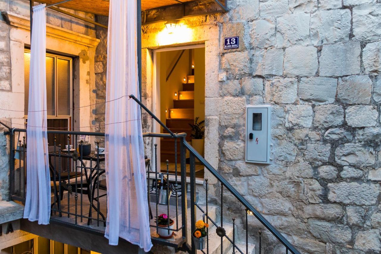 Apartment Vitturina Kaštela Kültér fotó